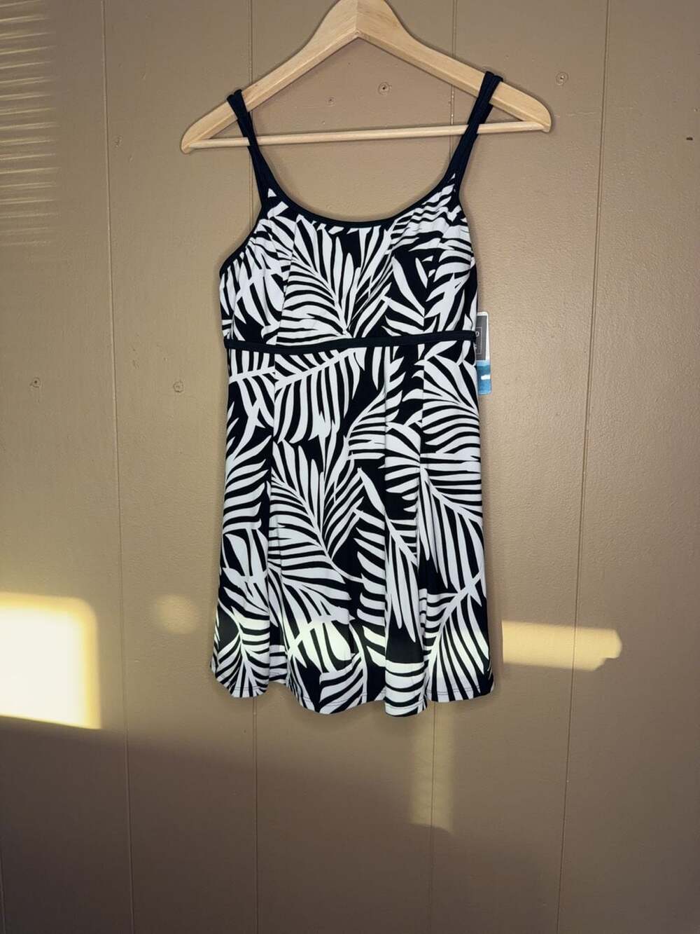 Swim Solutions Empire Swimdress Black and White Palm Print Size 12